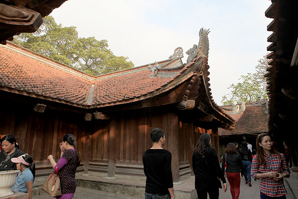 Kéo thả ảnh vào nội dung biên tập
