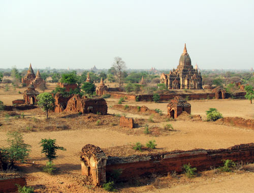 Phóng sự ảnh: Bagan kỳ vĩ và bi tráng