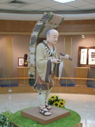 1306677746_xuanzang-statue.jpg