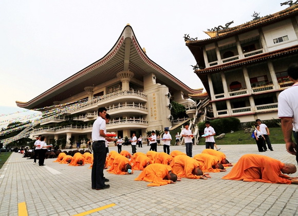 Vesak (1).jpg