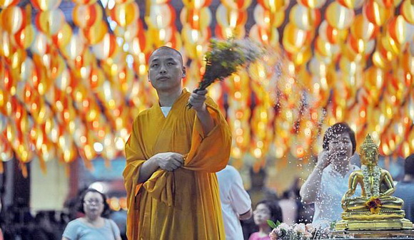 Vesak (5).jpg