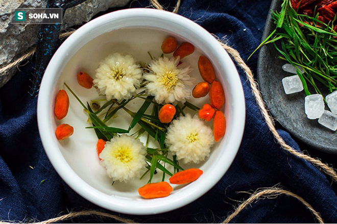 Chuyên gia Đông y chia sẻ công thức 3 loại trà thanh lọc gan, sáng mắt, tốt cho nội tạng - Ảnh 1.